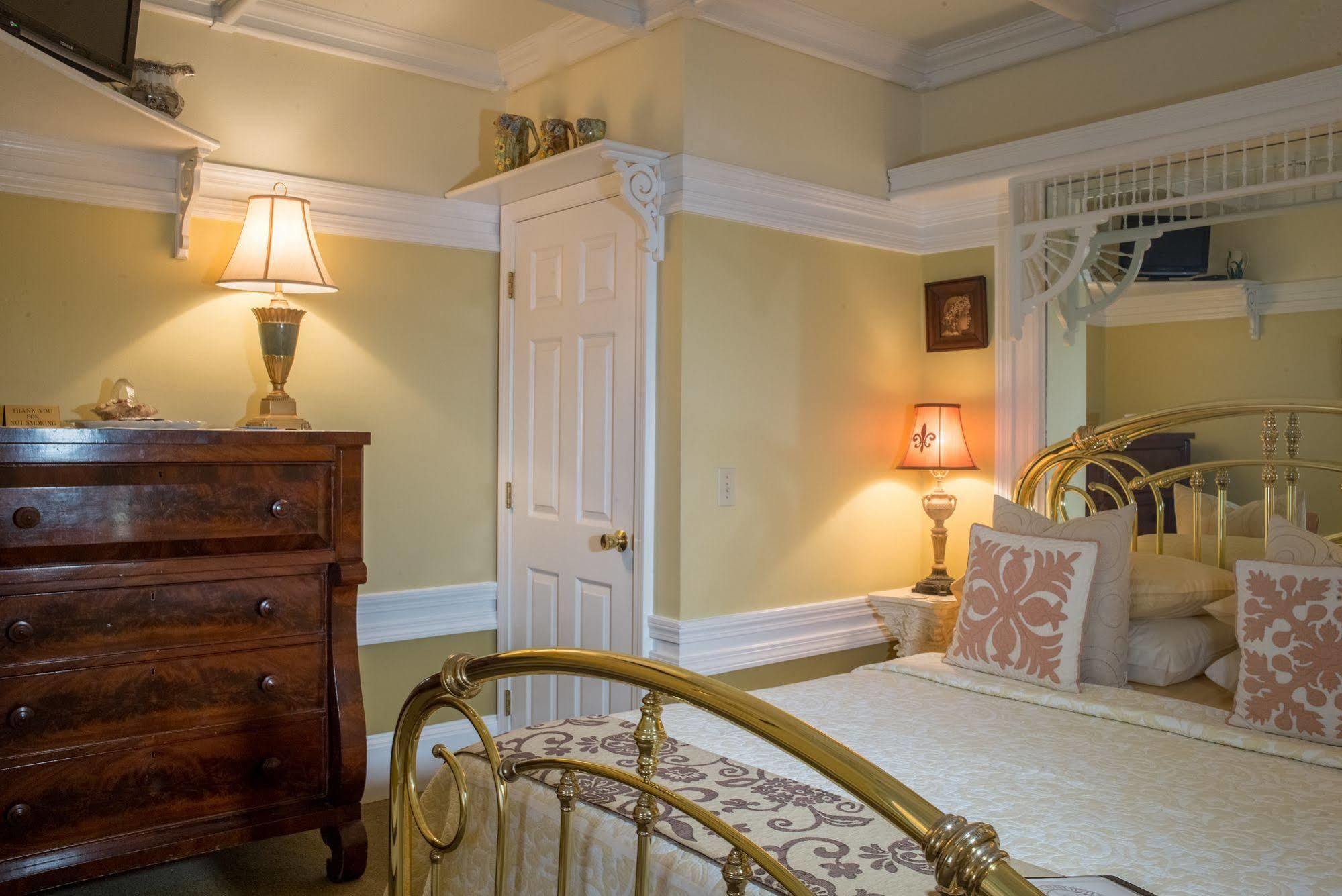 Beaconlight Guest House Provincetown Exterior foto